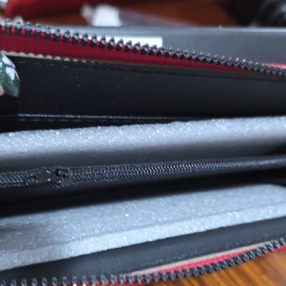 Red Wallet with Gold Accent - Picture 7 of 8